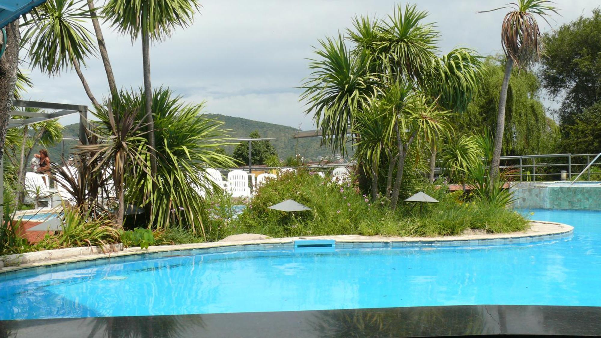 Lake Buenavista Apart Hotel & Suites Villa Carlos Paz Exterior photo